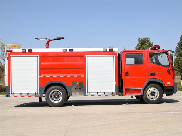 福田6噸泡沫消防車(chē)